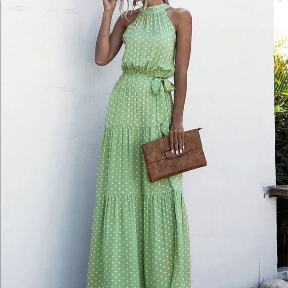 Halter maxi Dress - Picture 3 of 8